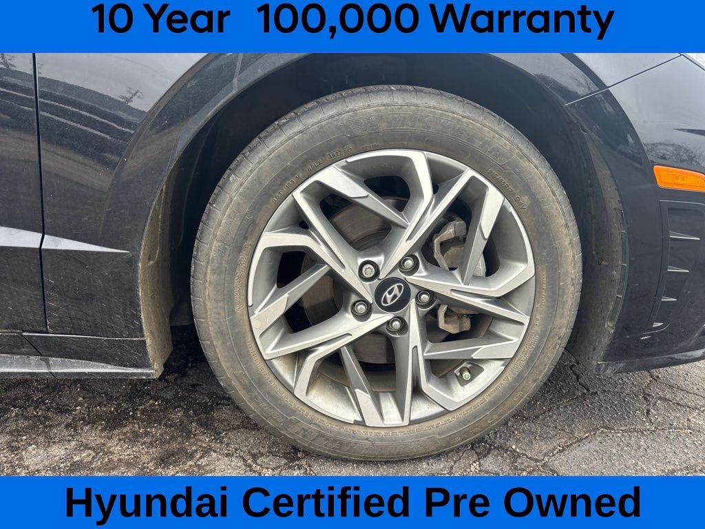 2023 Hyundai Sonata SEL photo 2