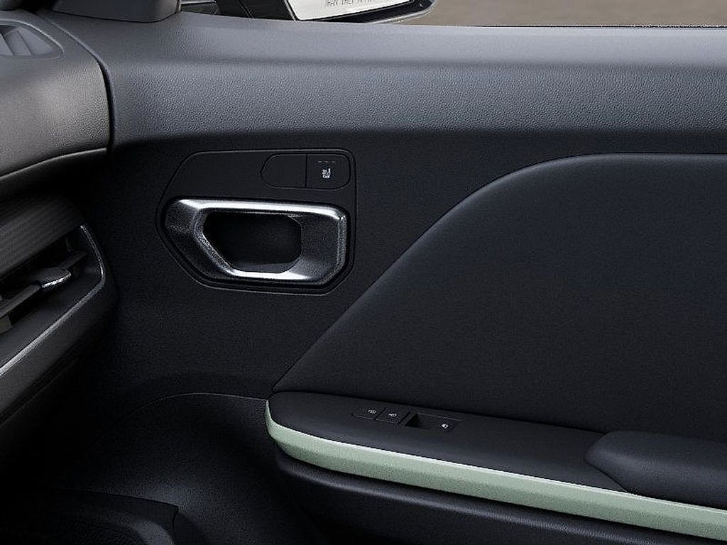 2025 Kia K4 GT-Line photo 22