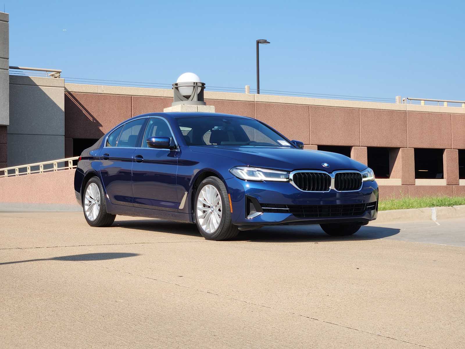 2023 Bmw 530i photo 2