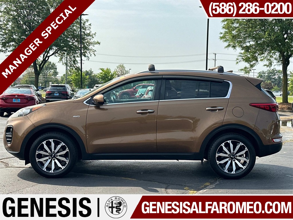 Used 2017 Kia Sportage EX with VIN KNDPNCAC8H7057088 for sale in Macomb, MI