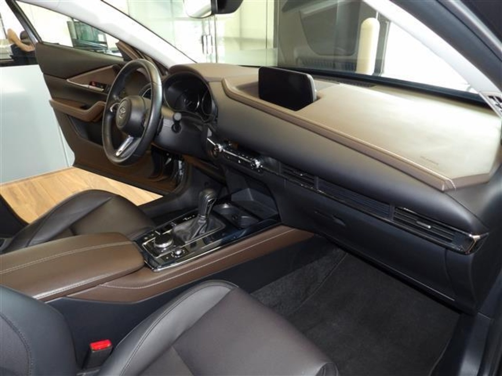 2024 Mazda CX-30 2.5 S Premium photo 13
