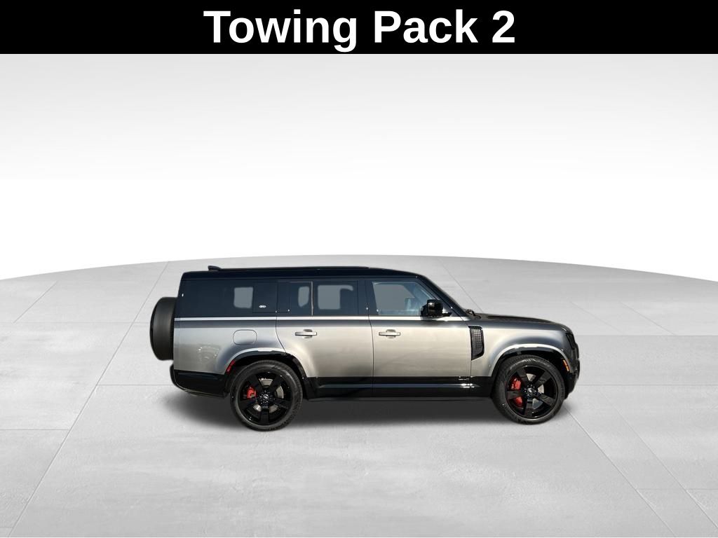 2024 Land Rover Defender 130 X photo 4