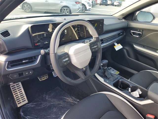 2025 Kia K4 GT-Line Turbo photo 7