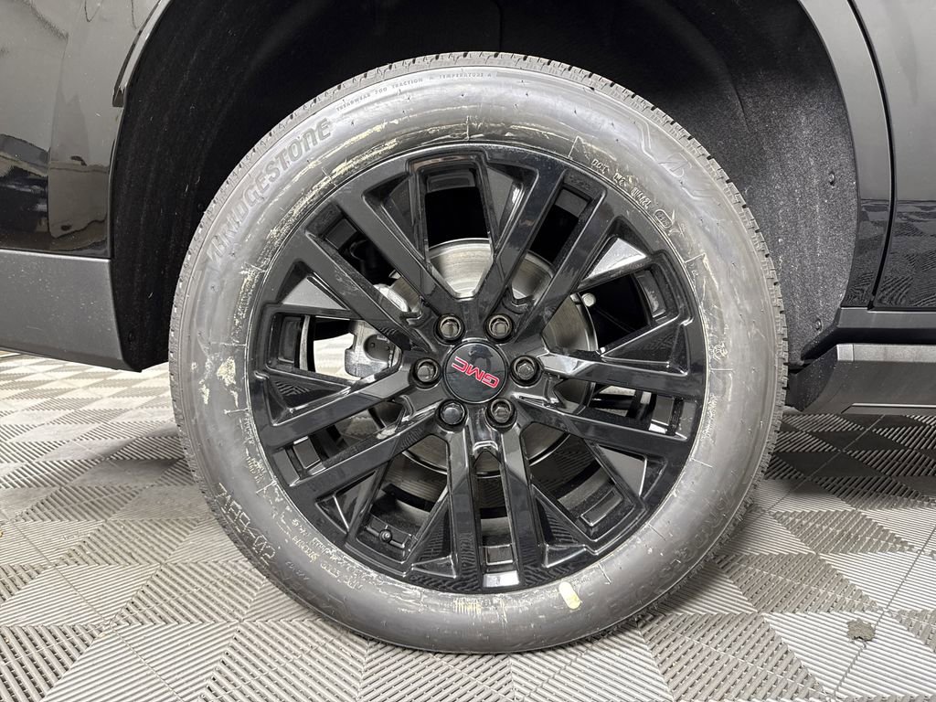 2025 Gmc Yukon Denali photo 15