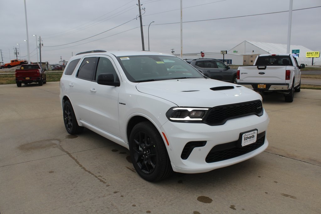 2026 Dodge Durango GT HEMI V8's photo