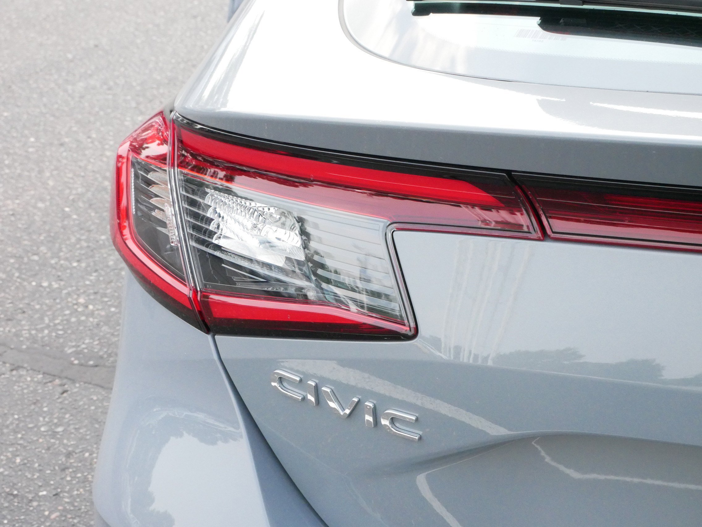 2025 Honda Civic Hatchback Sport photo 18