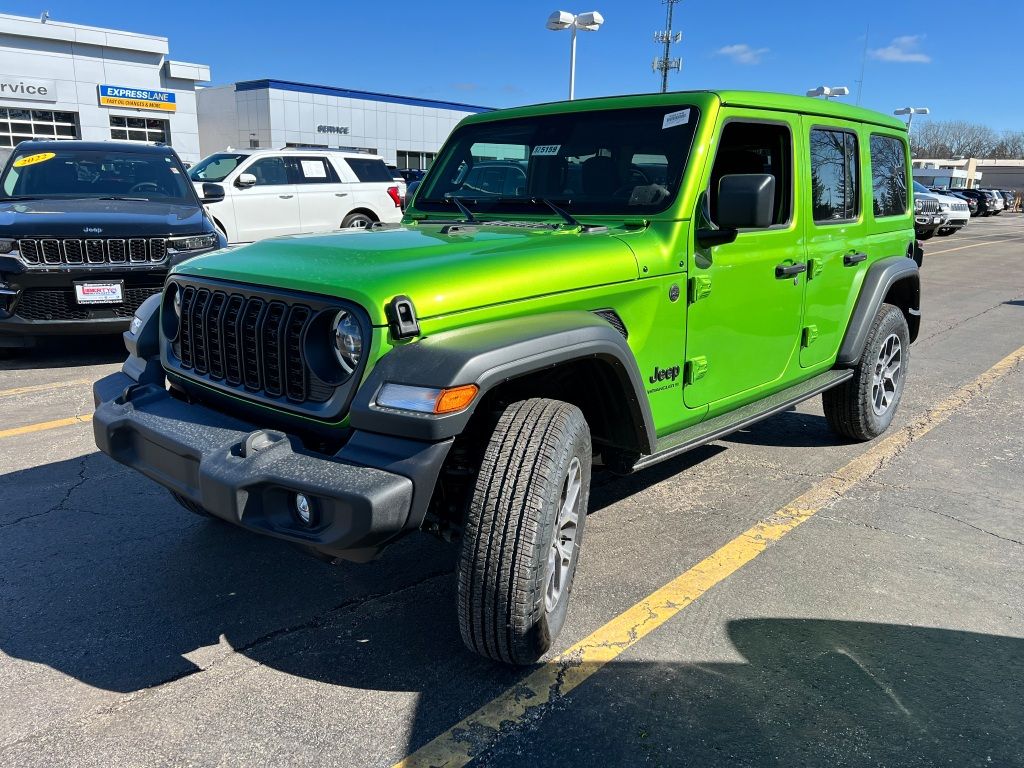 2025 Jeep Wrangler Sport S photo 4