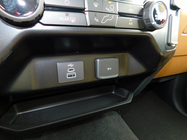 2025 Ford F-350 XLT photo 36