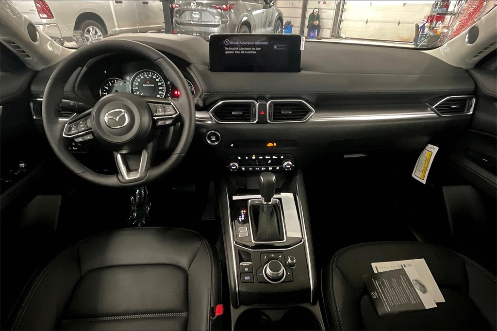 2025 MAZDA CX-5 - Image 4
