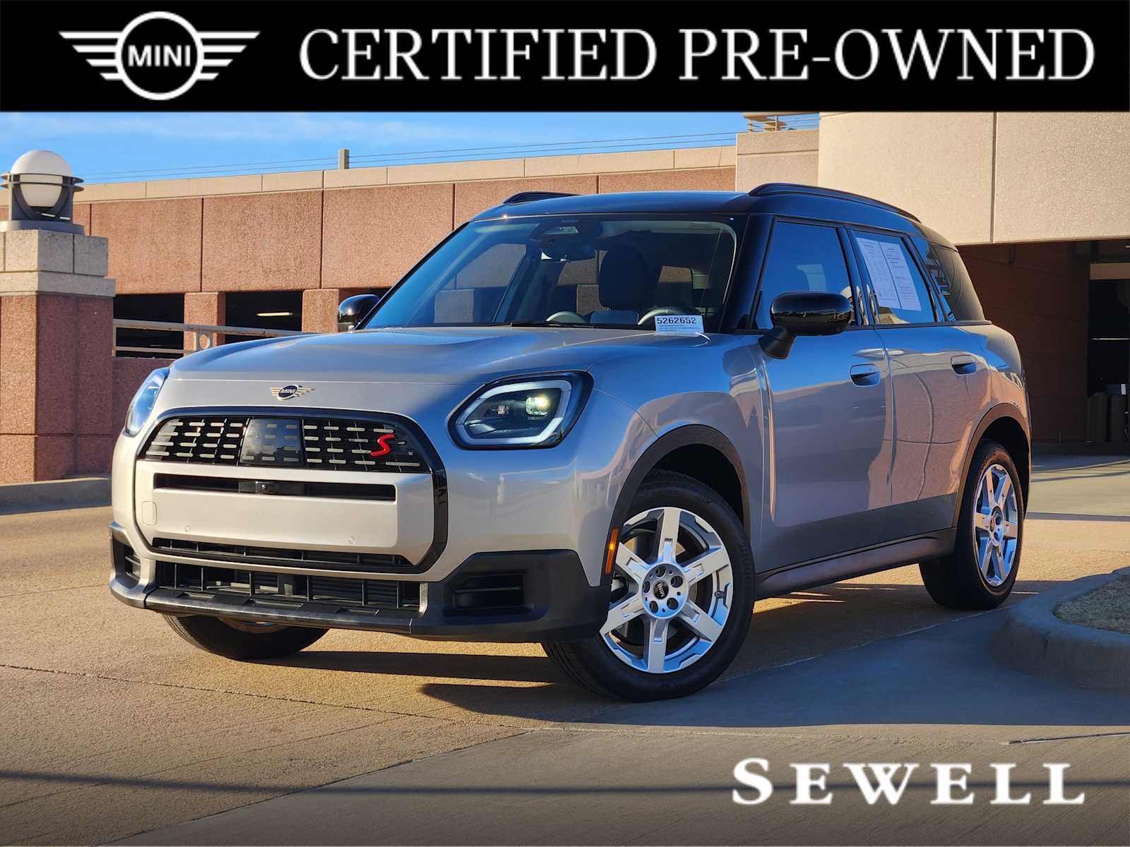 2025 MINI Countryman S's photo