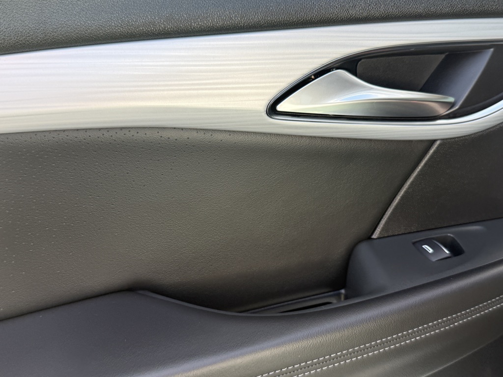 2024 Buick Envision Avenir photo 26