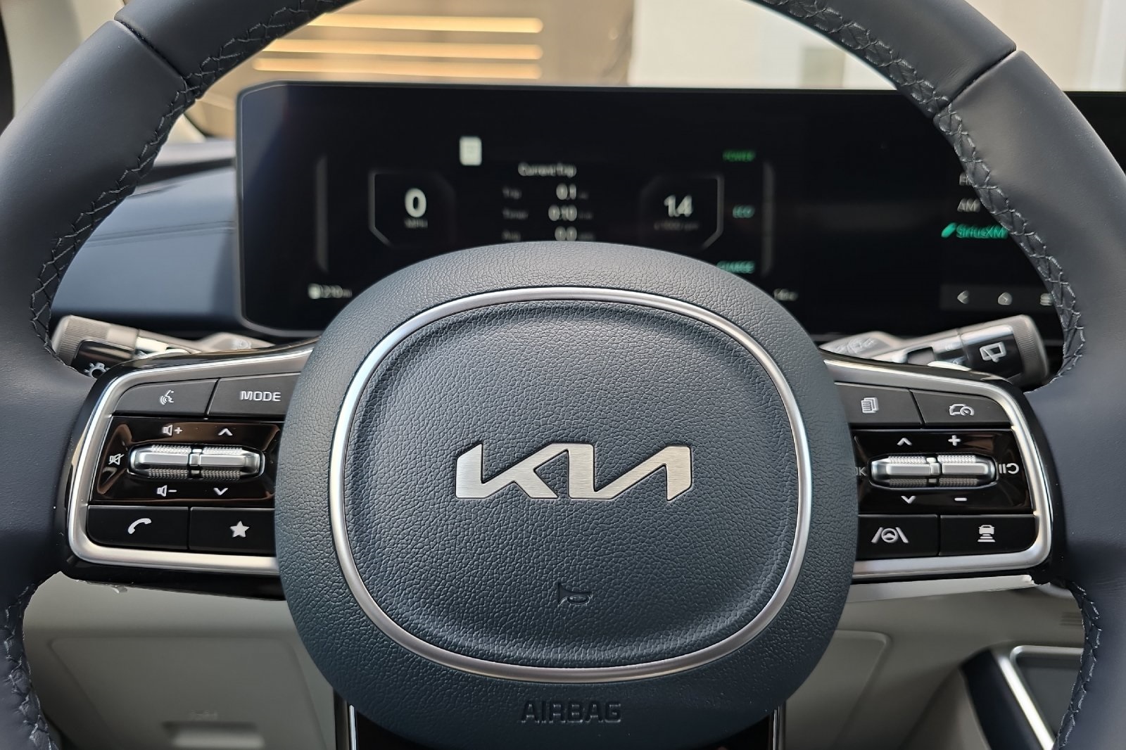 2026 Kia Carnival SX Prestige photo 18