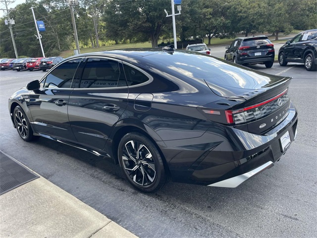2024 Hyundai Sonata SEL photo 4