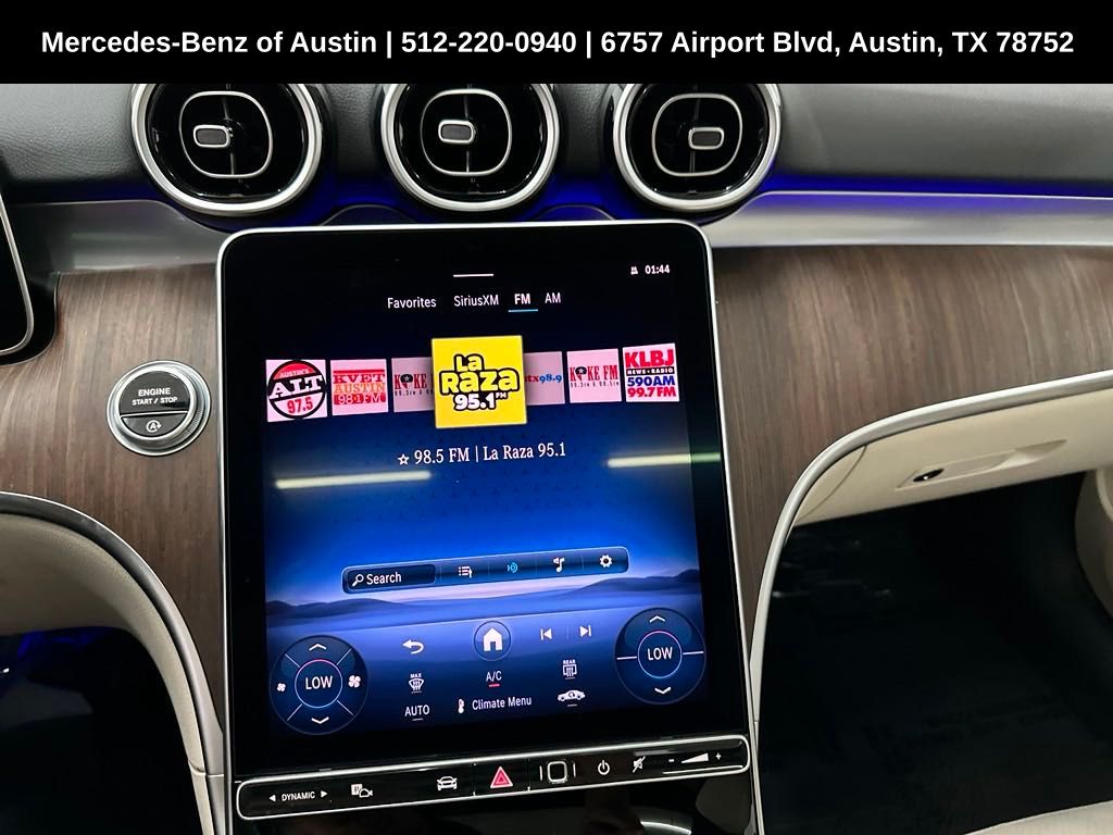 2025 Mercedes Benz C 300 photo 13