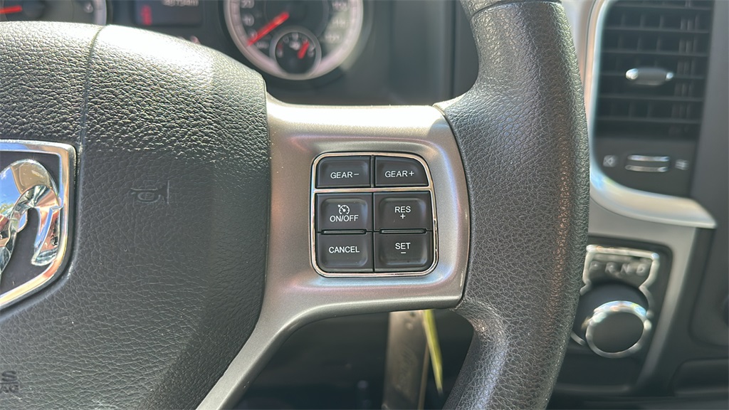 2024 Ram 1500 Classic SLT photo 18