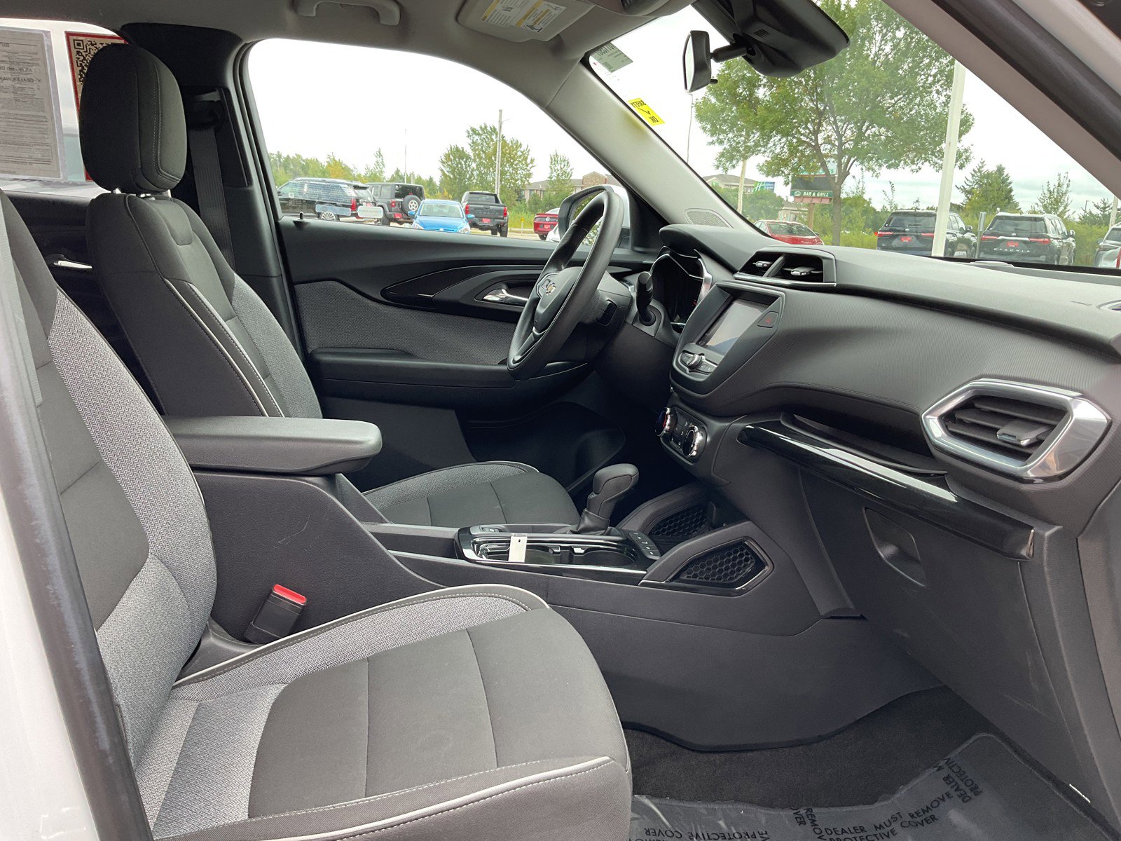 2022 Chevrolet Trailblazer LT photo 11
