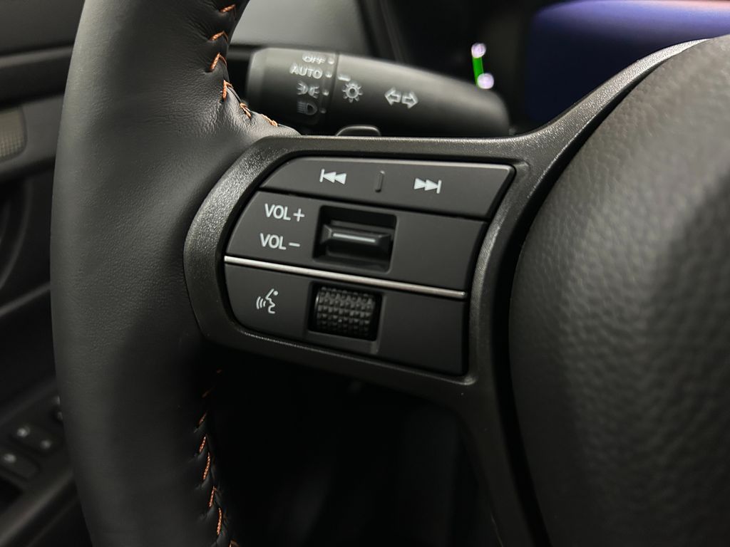 2026 Honda CR-V Hybrid Sport-L photo 11