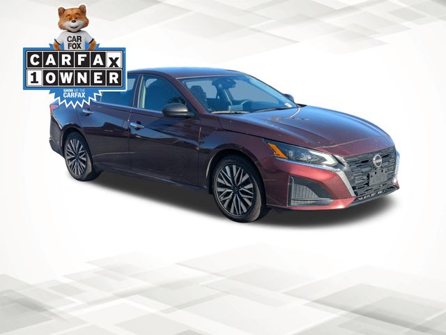 2024 Nissan Altima 2.5 SV photo 2