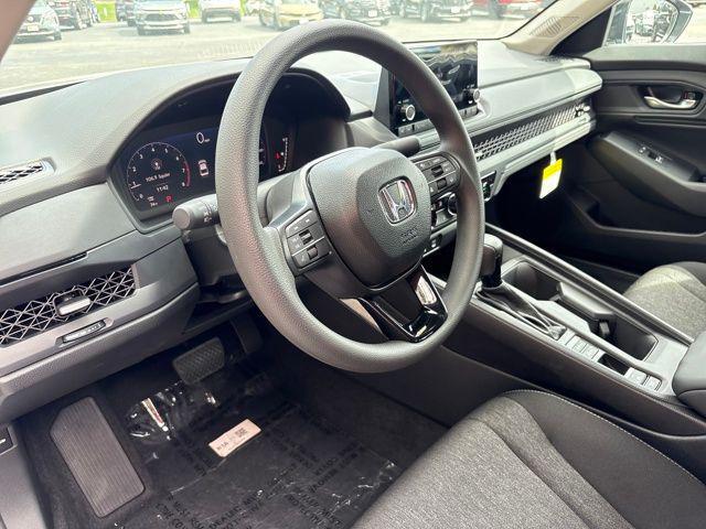 2025 Honda Accord SE photo 5