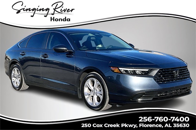 2025 Honda Accord LX's photo