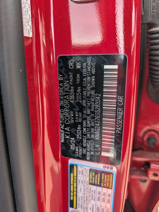 Used 2025 Runway Red Kia LXS image 18