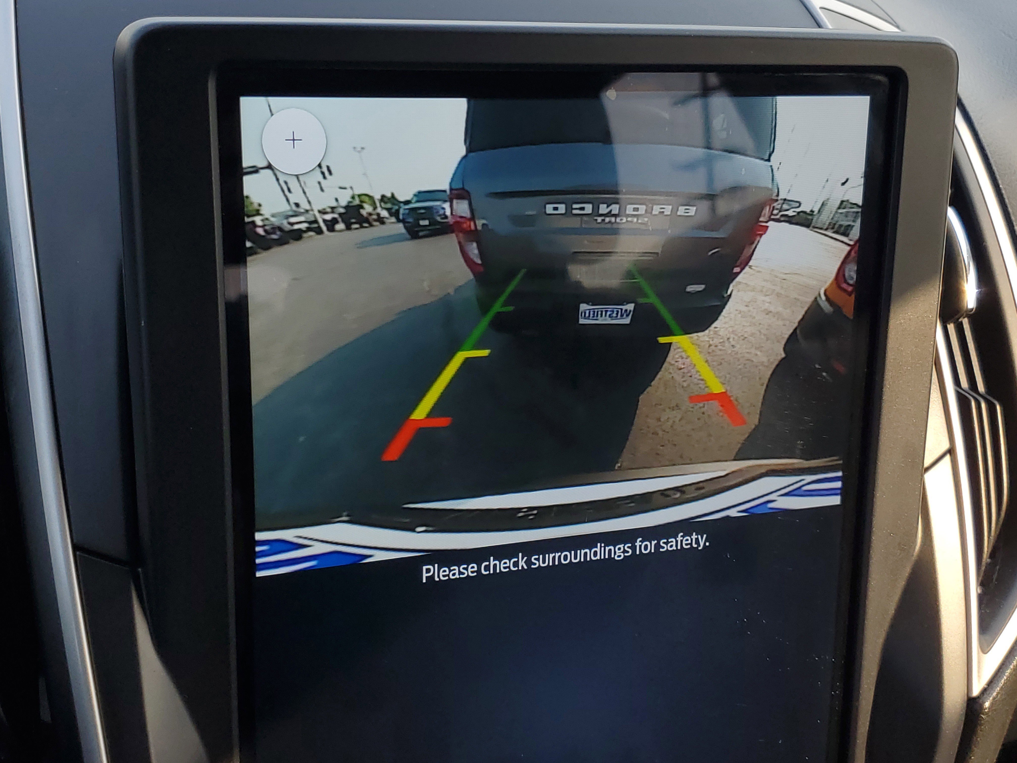 2022 Ford Edge SE photo 8