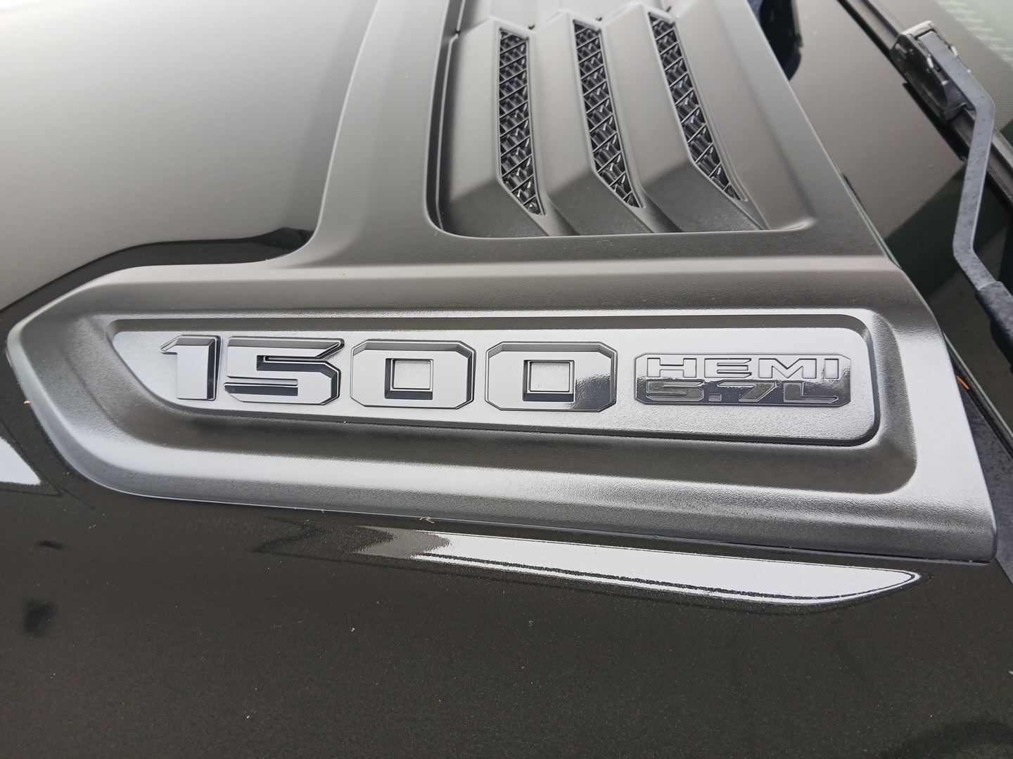 2021 Ram 1500 Rebel photo 23