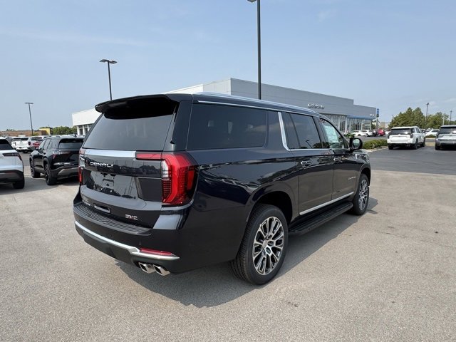 2025 Gmc Yukon XL Denali photo 2