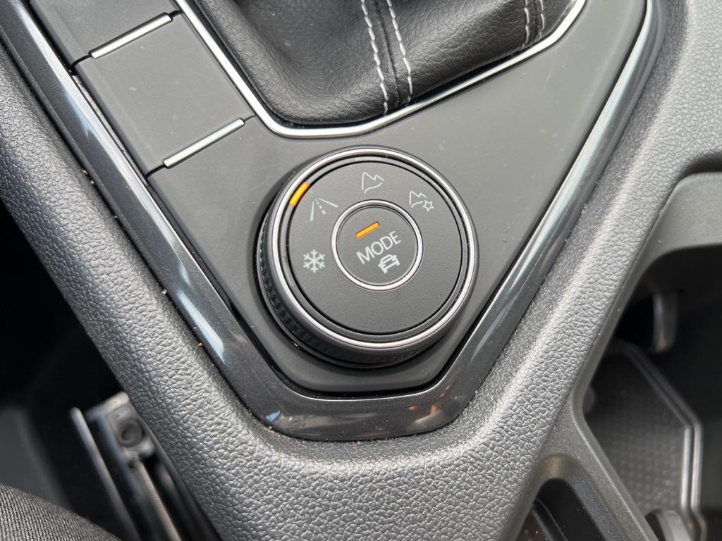 2022 Volkswagen Tiguan SEL Premium R-Line photo 30