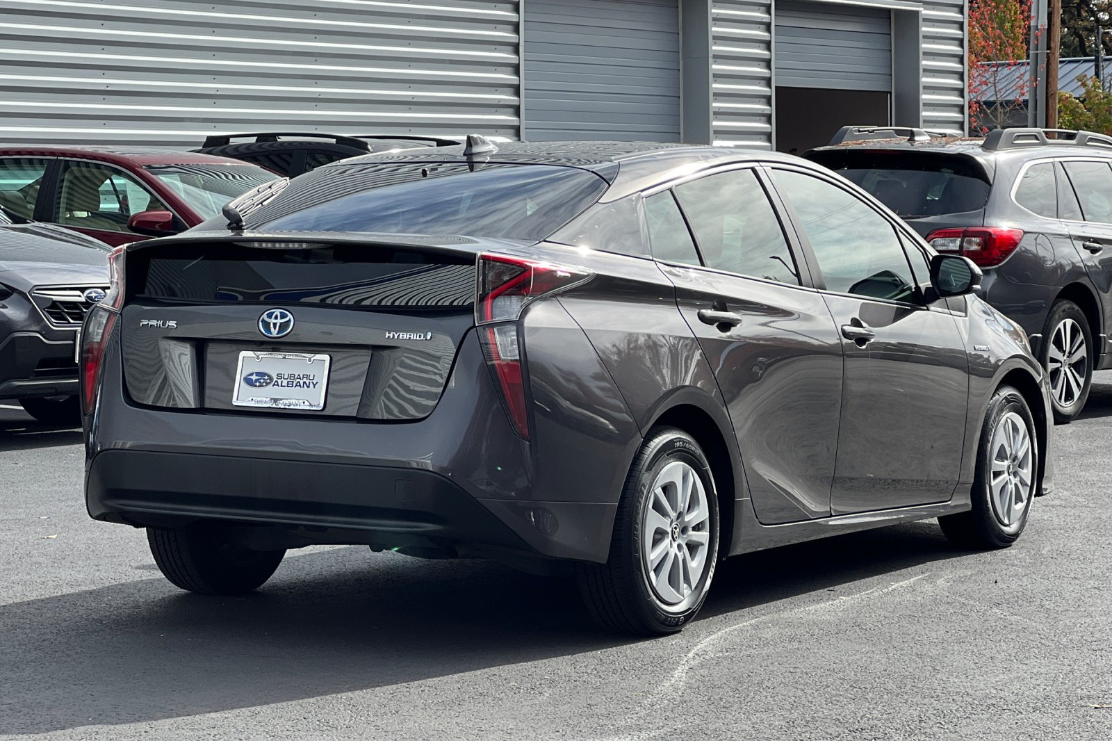 2017 Toyota Prius Two photo 3
