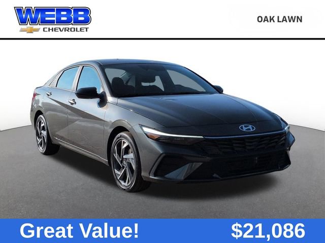 2025 Hyundai Elantra Base's photo