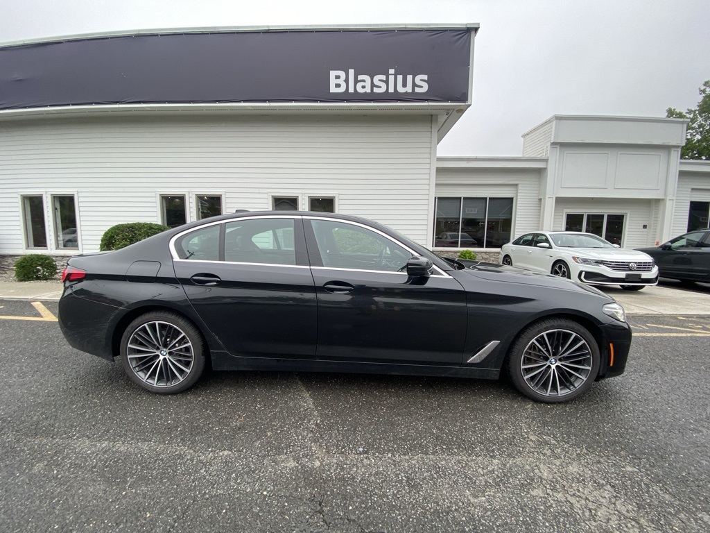 2022 Bmw 540i 540i xDrive photo 2