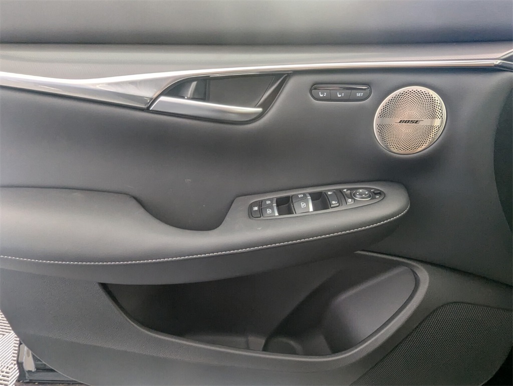 2025 Infiniti QX50 Luxe AWD photo 15