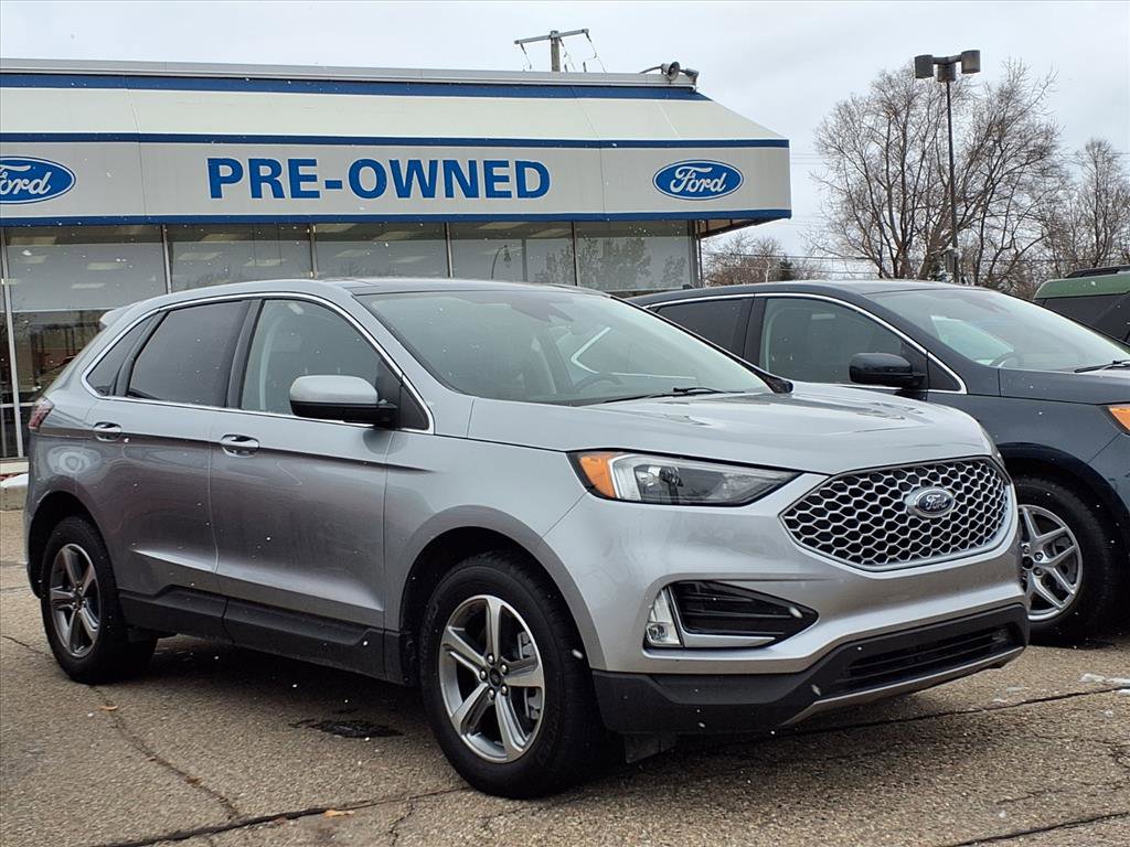 2024 Ford Edge SEL's photo