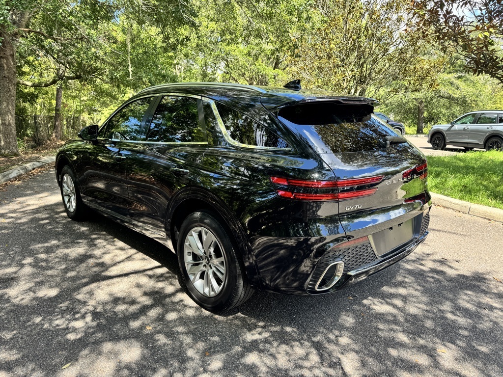 2022 Genesis GV70 Select Advanced 2.5T Sport Prestige photo 4