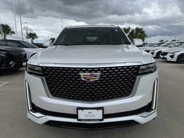2023 Cadillac Escalade Premium Luxury photo 4