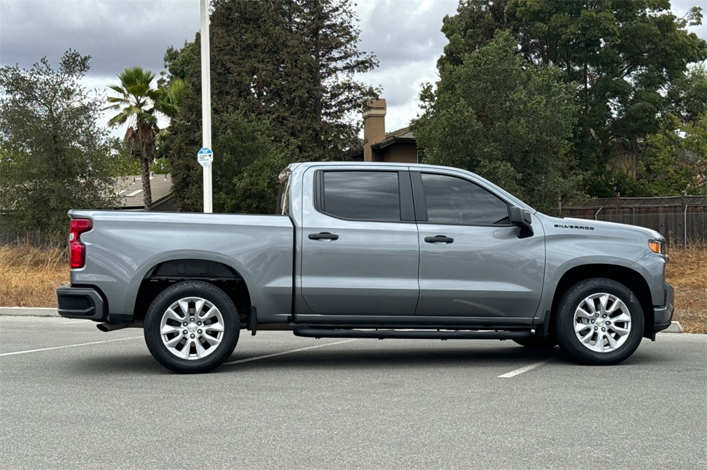 2021 Chevrolet Silverado 1500 Custom photo 3