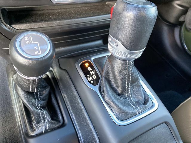 2023 Jeep Wrangler Sahara photo 15