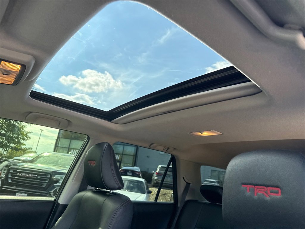 2023 Toyota 4Runner TRD Off-Road photo 26