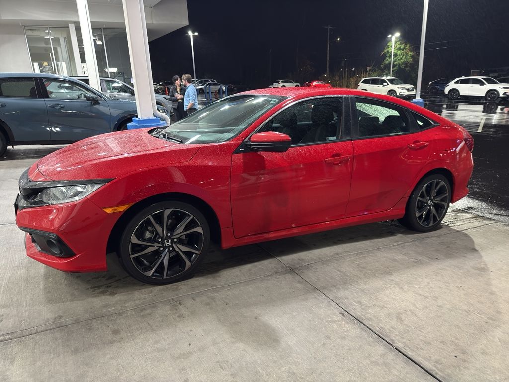 2021 Honda Civic Sport photo 3