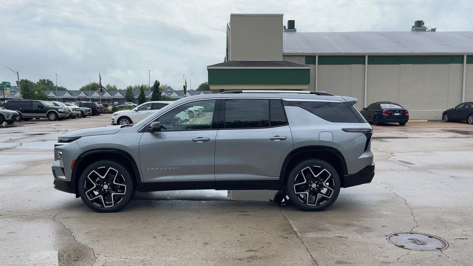 2026 Chevrolet Traverse High Country photo 5