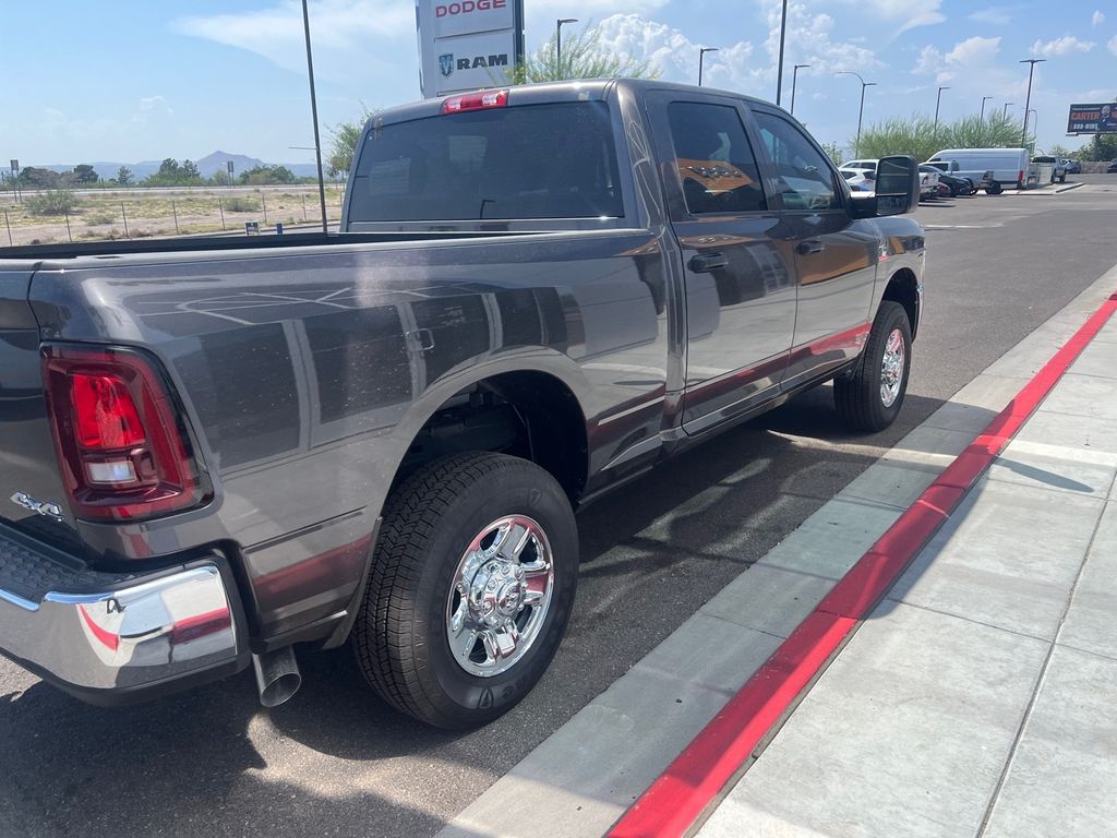 2025 Ram 2500 Tradesman photo 13