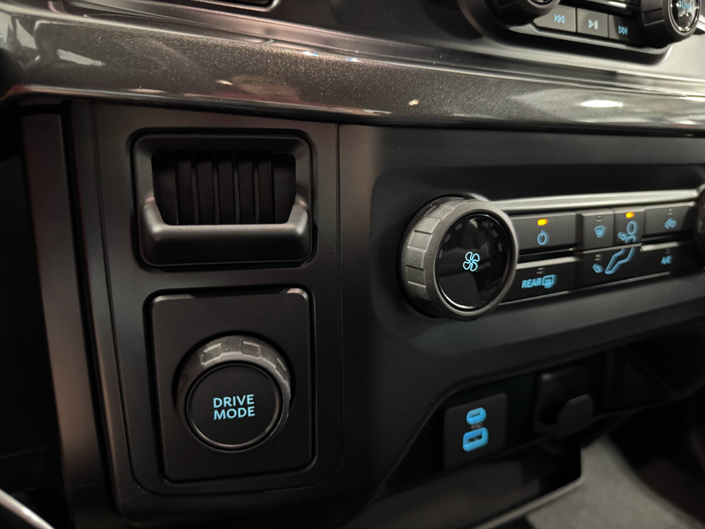 2023 Ford F-150 XL photo 37