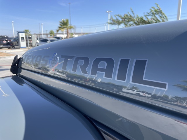 2025 Jeep Gladiator Texas Trail photo 3