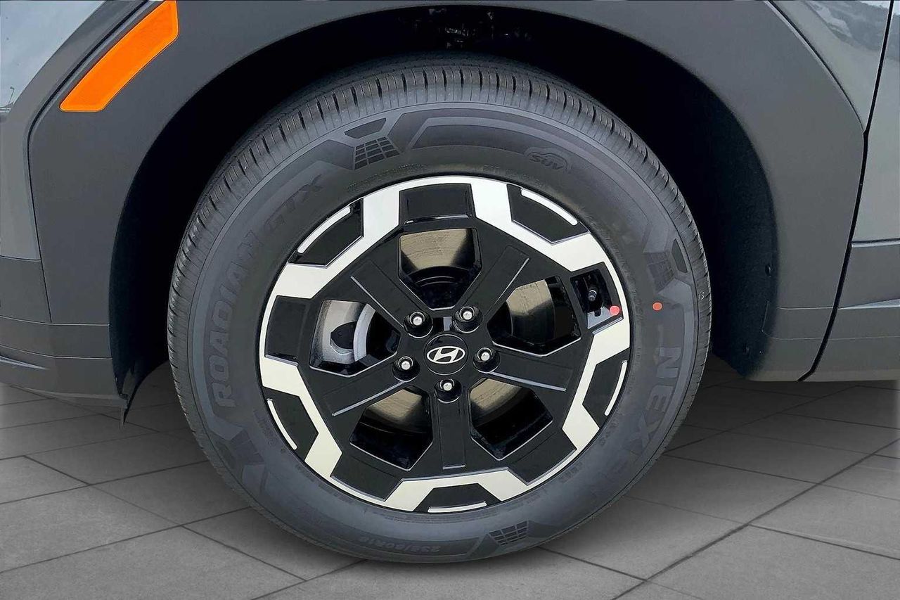 2026 Hyundai Santa Fe SEL photo 11