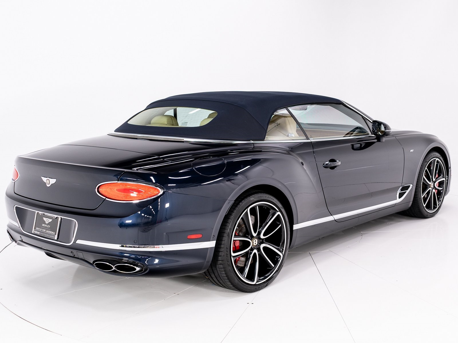 2020 Bentley Continental GT V8 photo 6