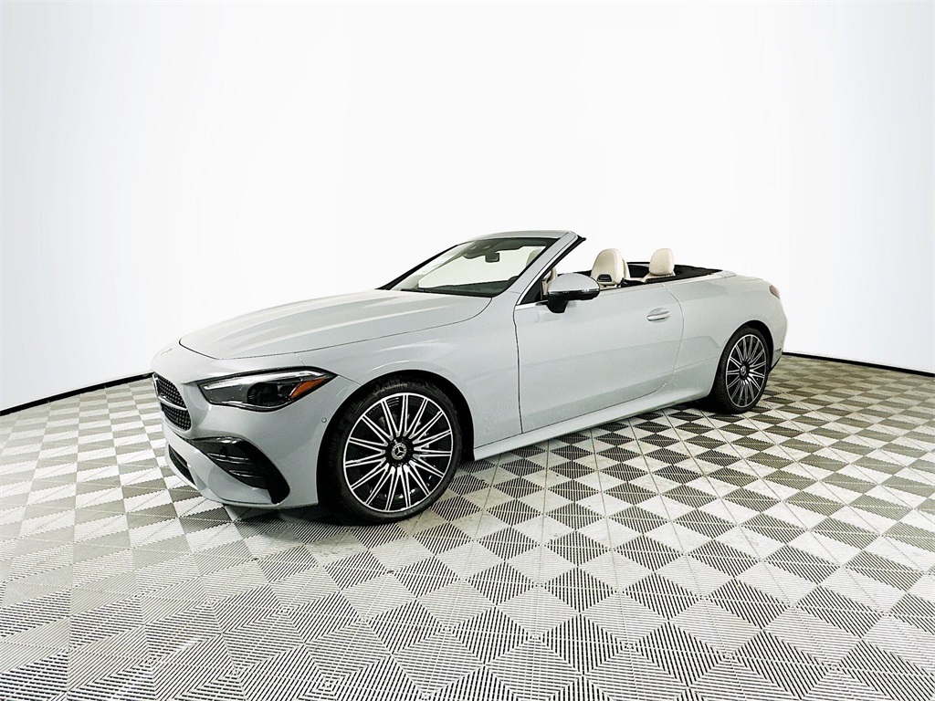 2026 Mercedes Benz CLE 300 4MATIC Cabriolet photo 3