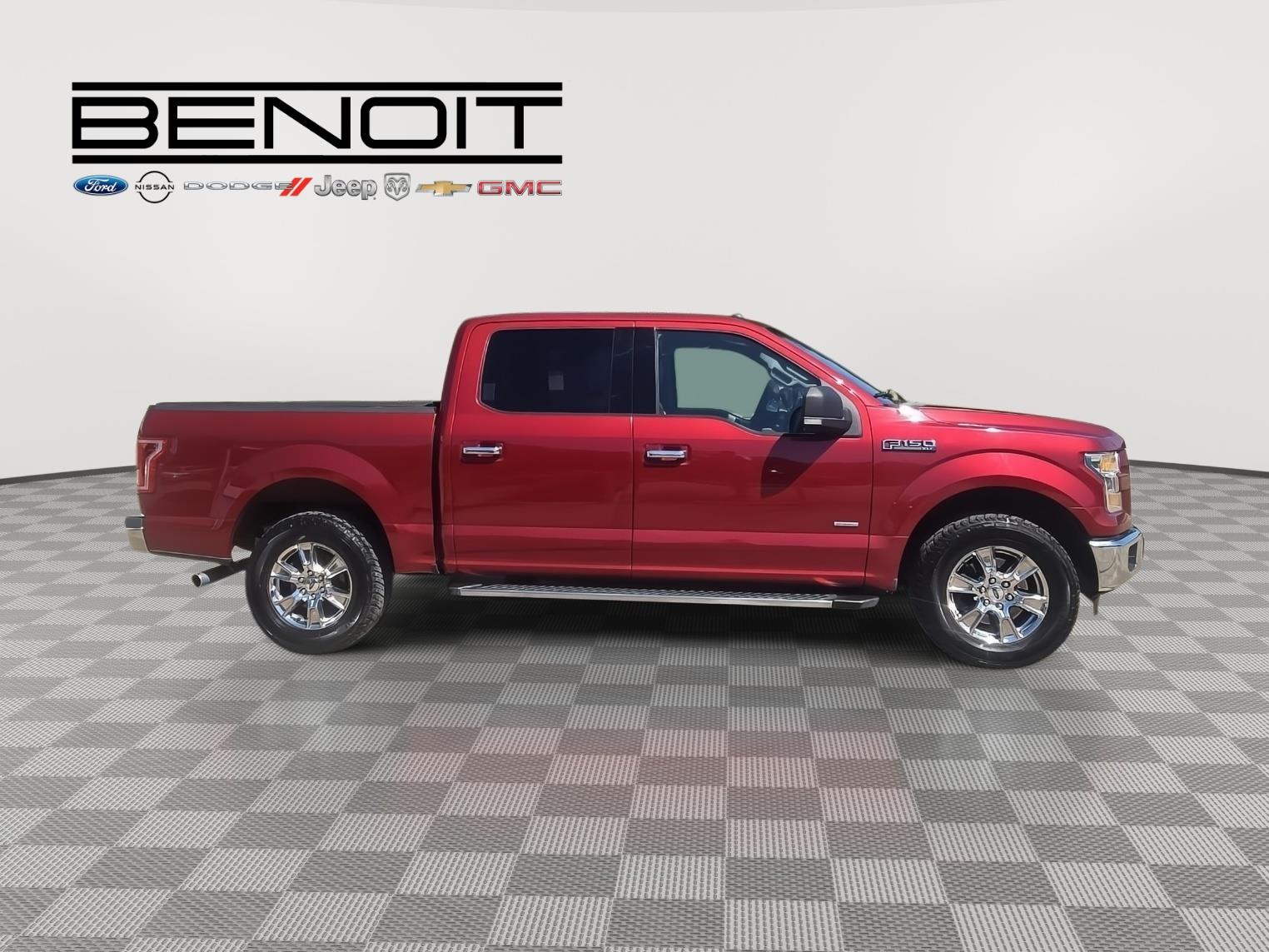 2015 Ford F-150 XLT photo 4