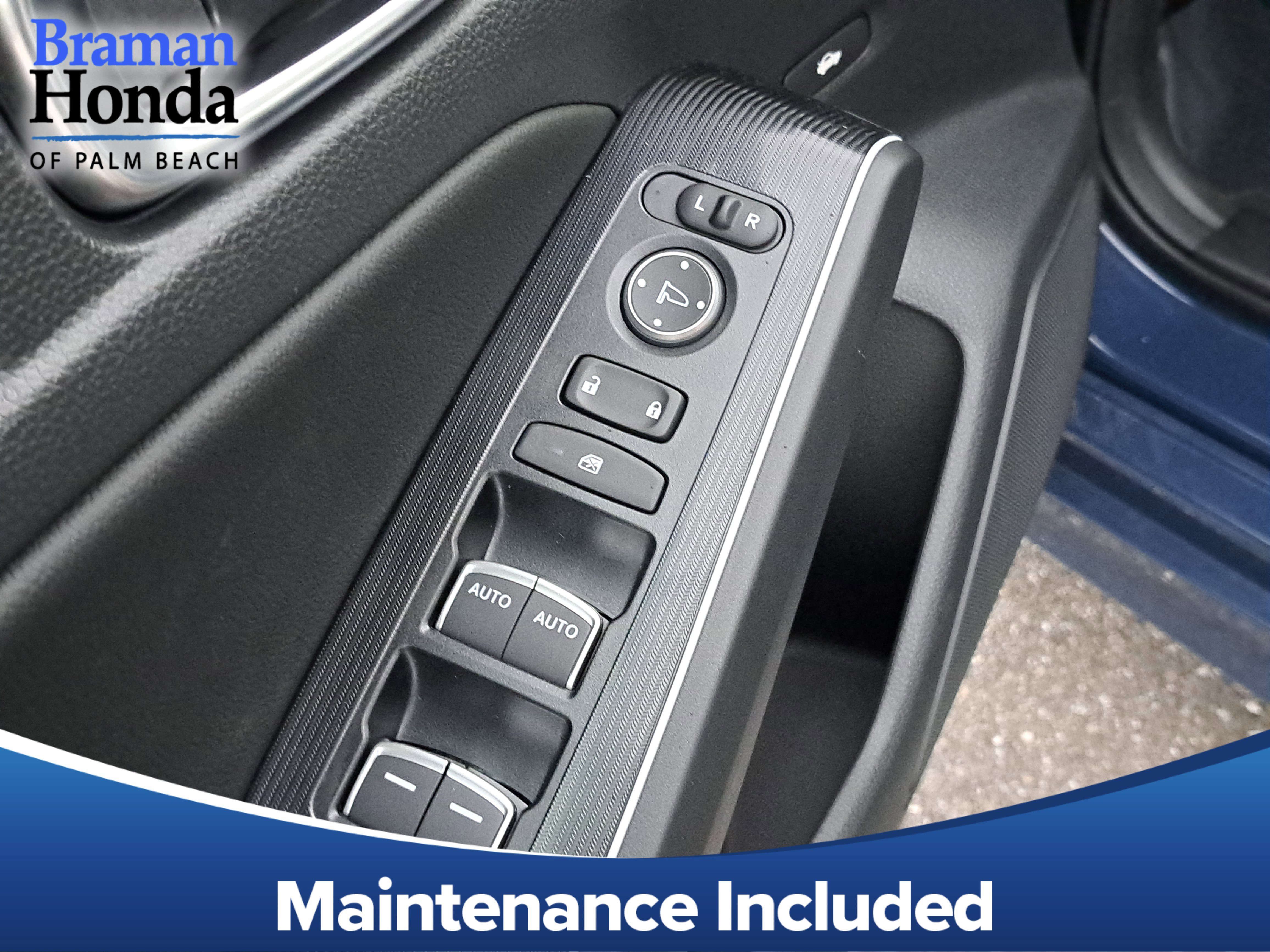 2026 Honda Civic Sport Touring's photo