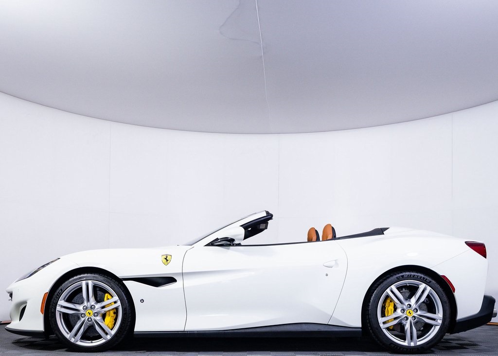 Certified Used 2020 Bianco Avus Ferrari Base image 8